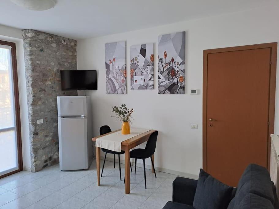 Appartamento Anna Lungo Fiume - Lago Maggiore 세스토 칼렌데 외부 사진